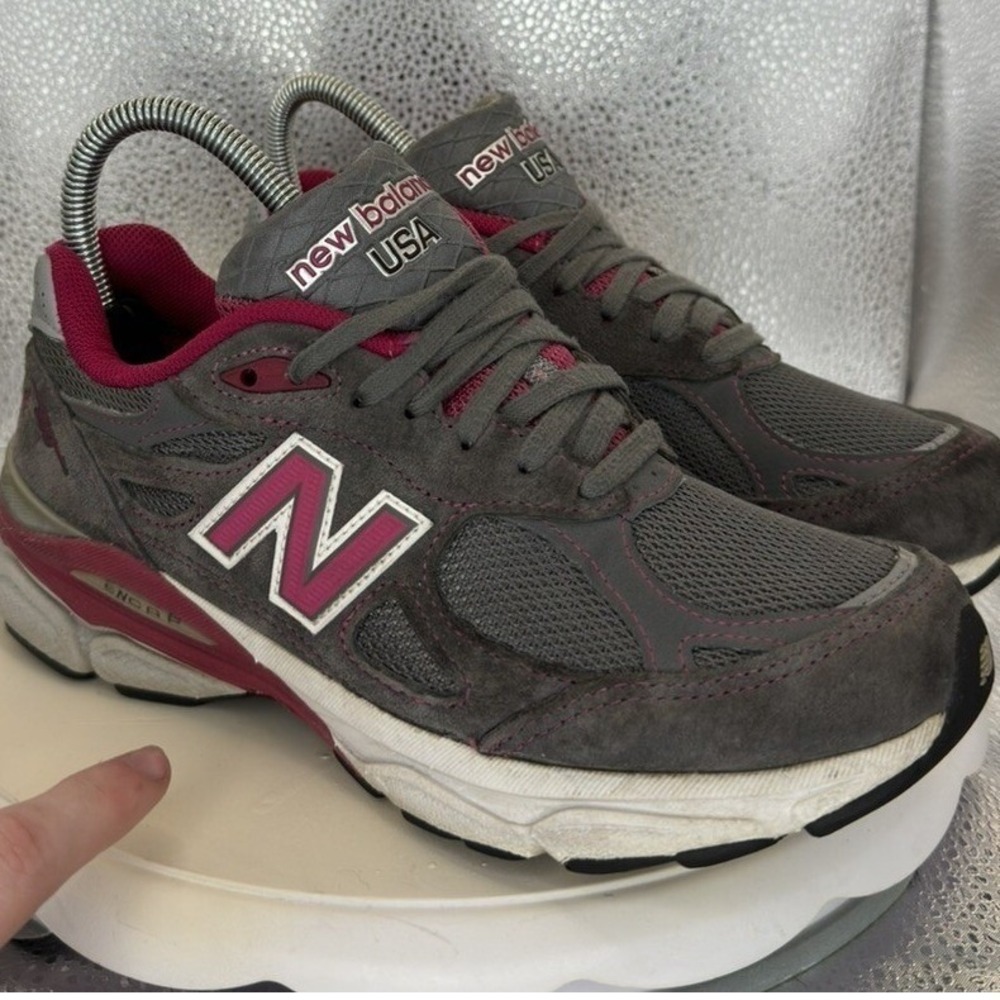 Vintage Y2K New Balance 990v3 Made in USA Breast Cancer Gray Pink 6.5 2A